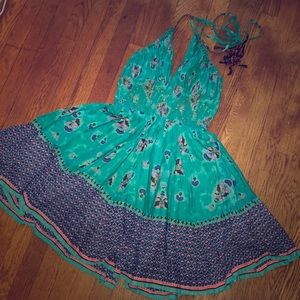 Full-skirt boho halter dress with beaded tie 💗💗